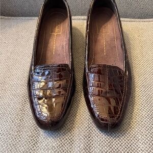 Clarks Women’s Dark Brown Croc-Embossed Patent Leather Loafers